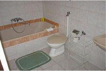 Унгария Privát Keszthely, Екстериор